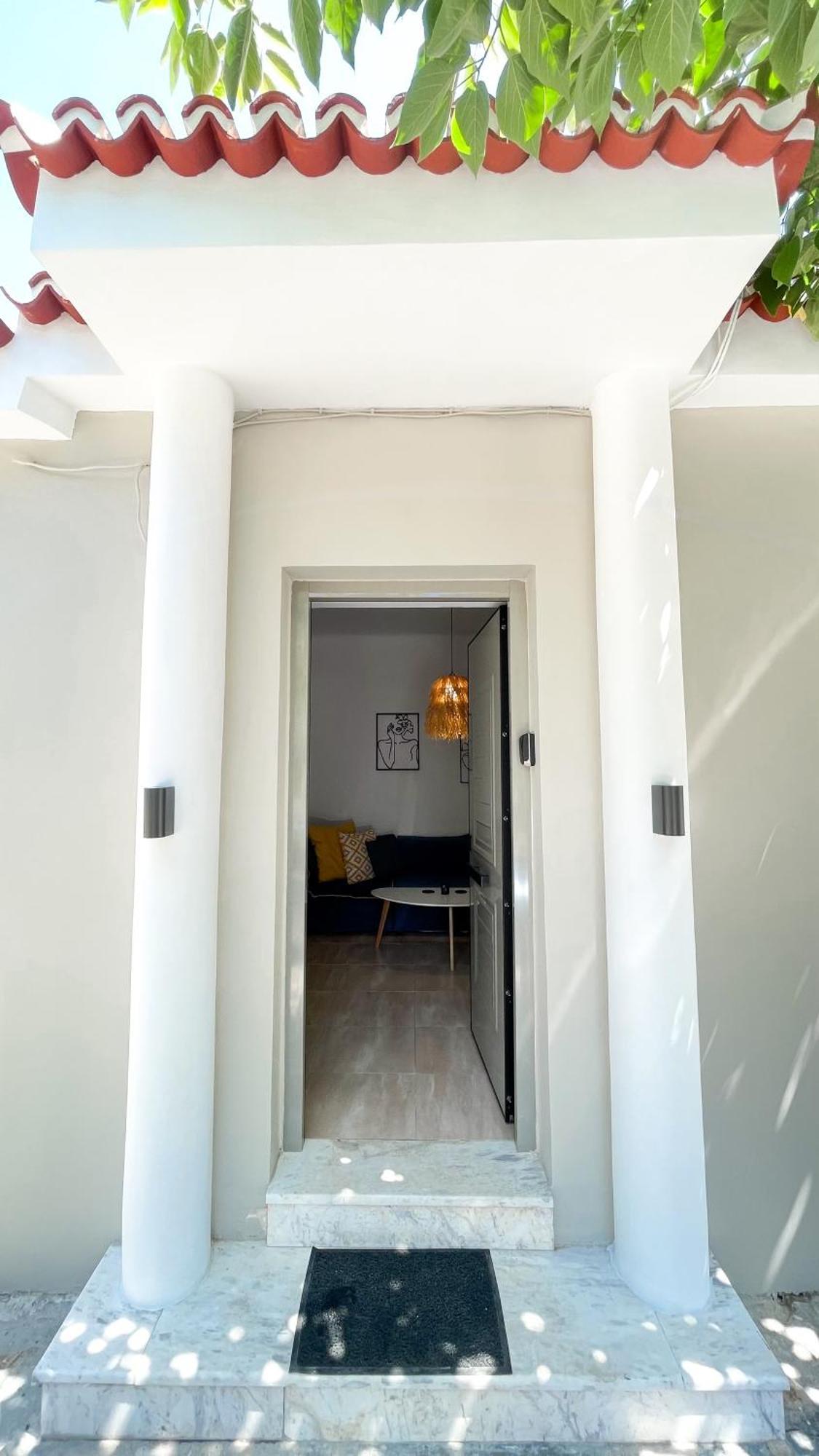 Corinth Oasis Residence מראה חיצוני תמונה